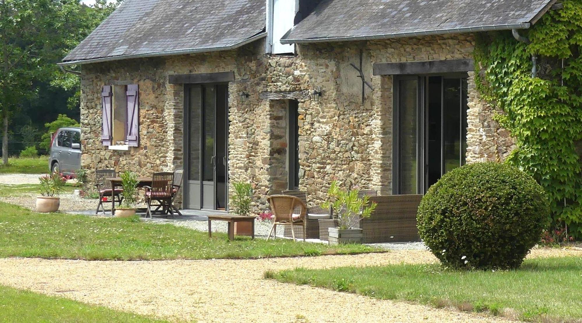La Petite Lande Bed & Breakfast Menil Ngoại thất bức ảnh