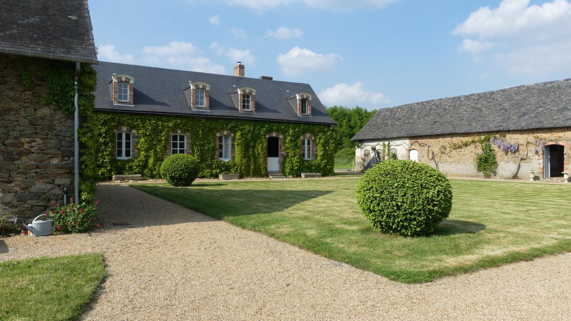 La Petite Lande Bed & Breakfast Menil Ngoại thất bức ảnh